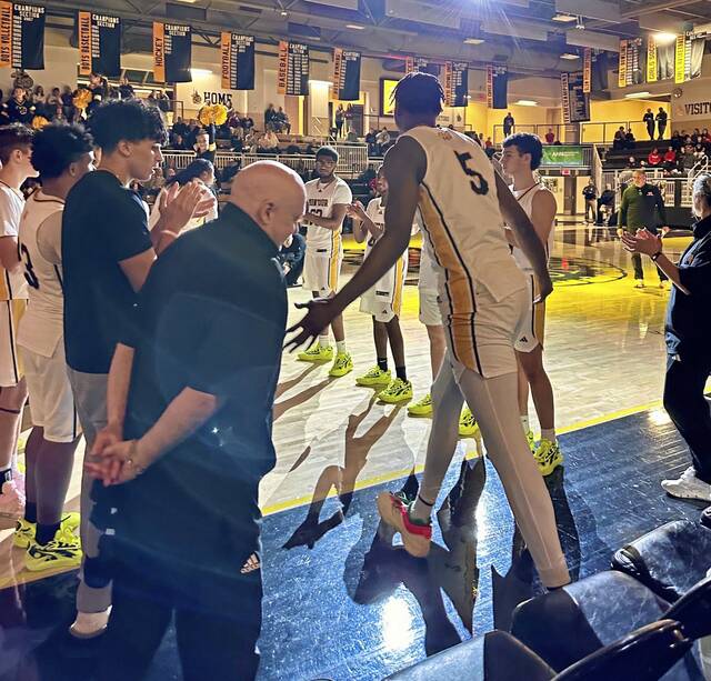 9111700_web1_ptr-NCMontour6-121025