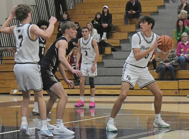 9114445_web1_GTR-HSBB-FR4-120925