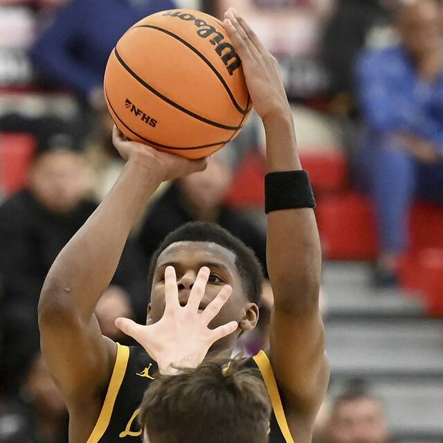 9117694_web1_ptr-LParkMoon13-121125