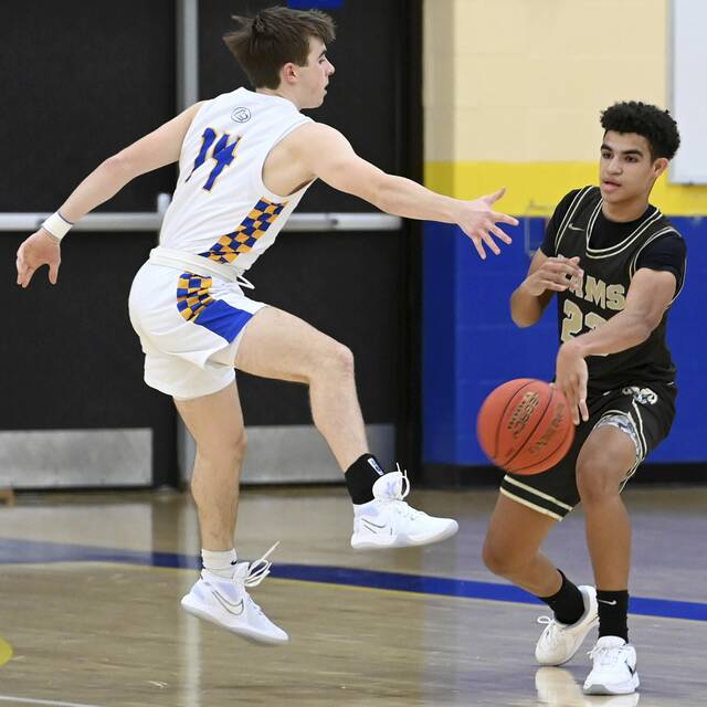 9139500_web1_vnd-HighlandsBoys-05