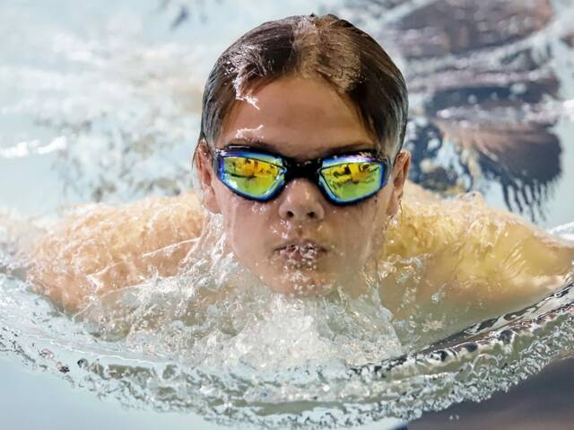 9142356_web1_vnd-Valleyswim03-122225