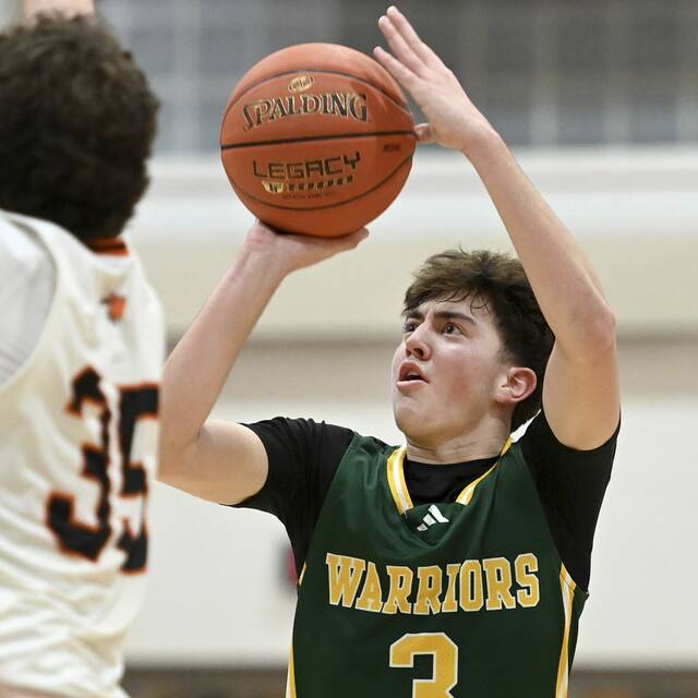 9151727_web1_gtr-PTLatrobe09-122425