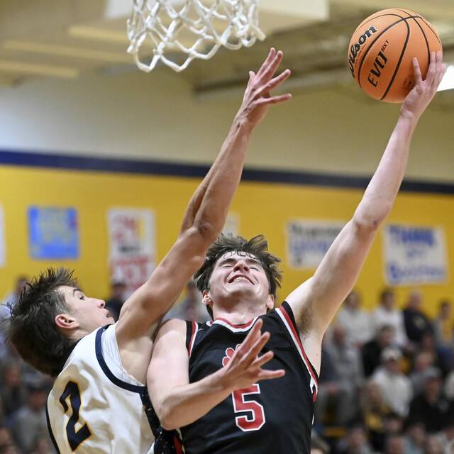 9176432_web1_ptr-MoonMarsBbb05-010626