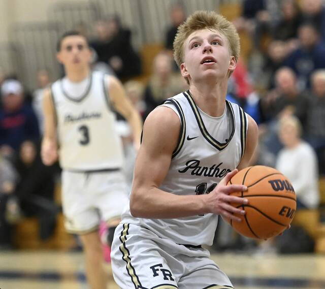 9179260_web1_gtr-LatrobeFR12-010626