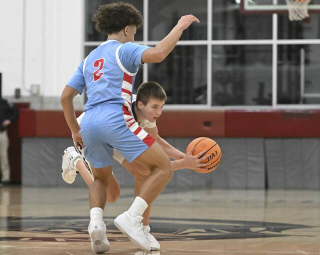 9190594_web1_gtr-JeanGBCC02-011026