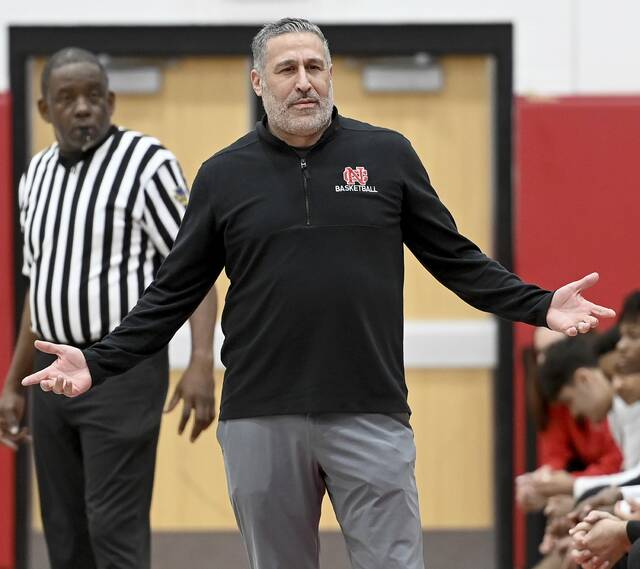 9190632_web1_ptr-NewCastleFC12-011026