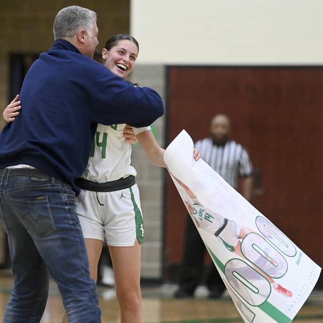 9192911_web1_ptr-HSroundup01-011126