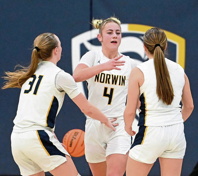 9200252_web1_gtr-NorwinHempGbb02-011426