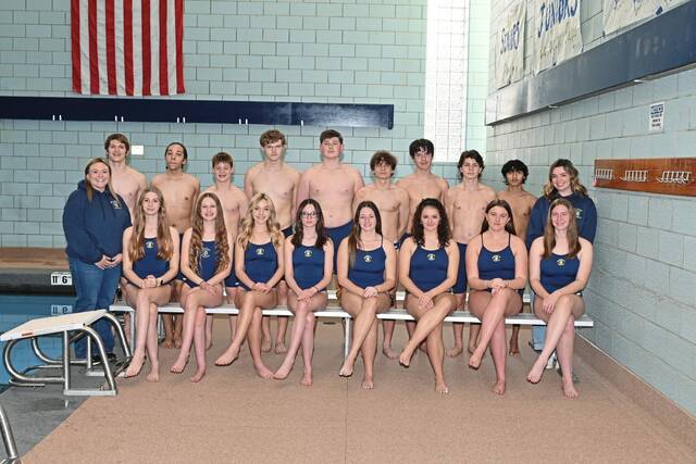 9200467_web1_shr-Brentwoodswim2-012926