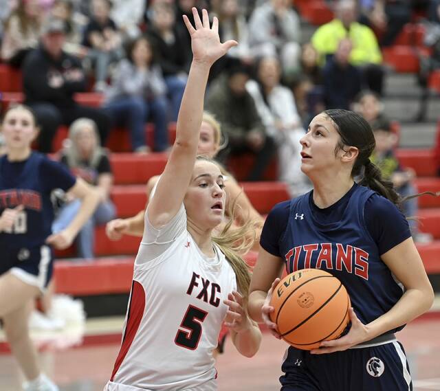 9201886_web1_sj-ShalerGirlsBB01-012226