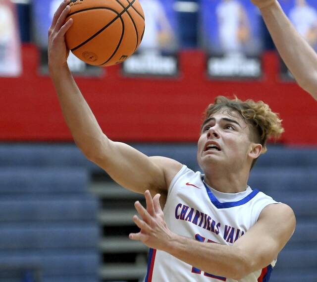 Chartiers Valleys Julian Semplice scores his 1,000th career point during the Colts game against Allderdice on Wednesday at Chartiers Valley. (Christopher Horner | TribLive)