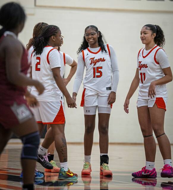 Beaver Falls' Taylor PUllen (2), Layla Brown (15) and Kiyah Tymous (11) compete during the 2025-26 season. (Courtesy of Trey Johnson)