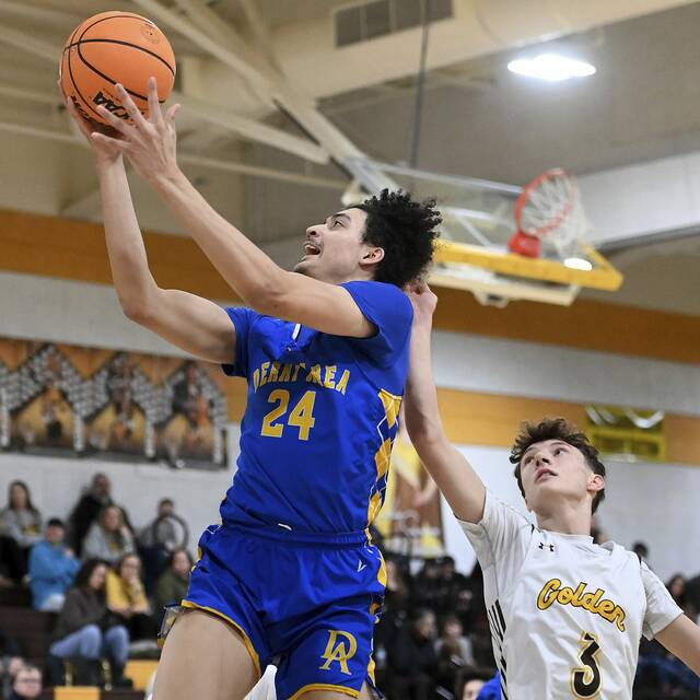 9220289_web1_gtr-DerryGS09-012126