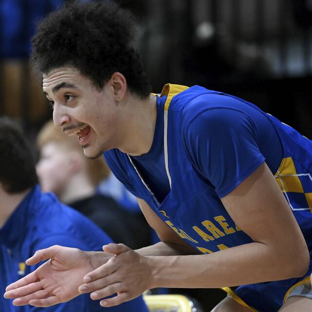 9220289_web1_gtr-DerryGS10-012126