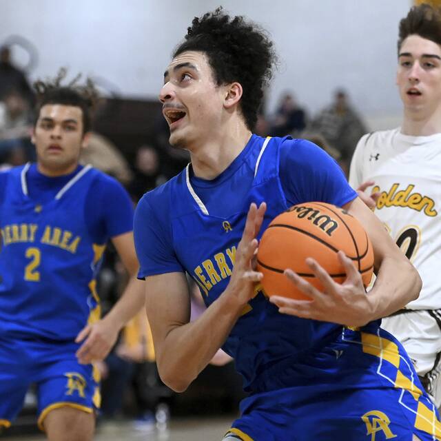 9220289_web1_gtr-DerryGS11-012126