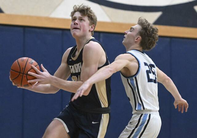 9220318_web1_vnd-BurrellKnoch03-012126