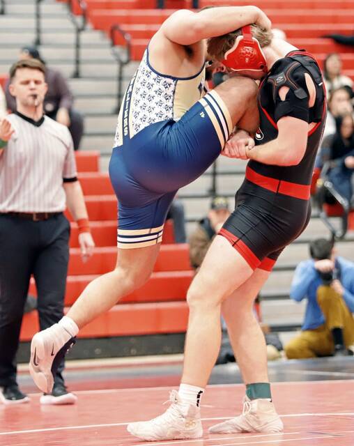 9223909_web1_gtr-FoxKAwrest2-012226