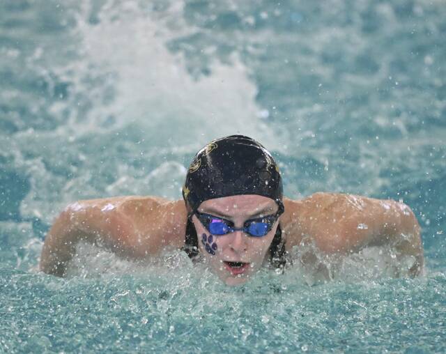 9233489_web1_gtr-WCCASwim16-012526