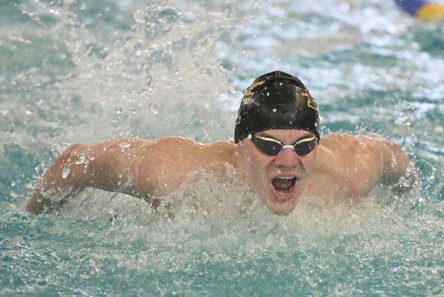 9233489_web1_gtr-WCCASwim17-012526