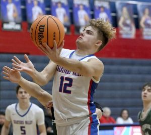 Chartiers Valley’s Julian Semplice scores during the first quarter against Allderdice on Wednesday, Jan. 14, 2026, at Chartiers Valley. (Christopher Horner | TribLive)