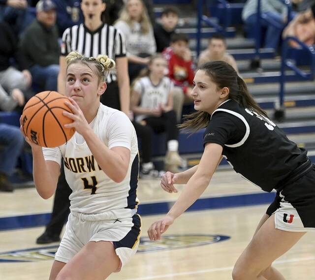 9241656_web1_gtr-NorwinUSC07-012826