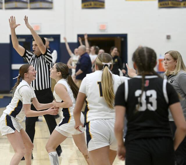 9241656_web1_gtr-NorwinUSC08-012826