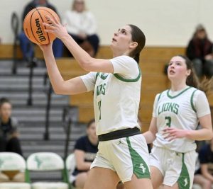 South Fayette’s Juliette Leroux scores against Norwin on Saturday, Jan. 10, 2026, at South Fayette. (Christopher Horner | TribLive)