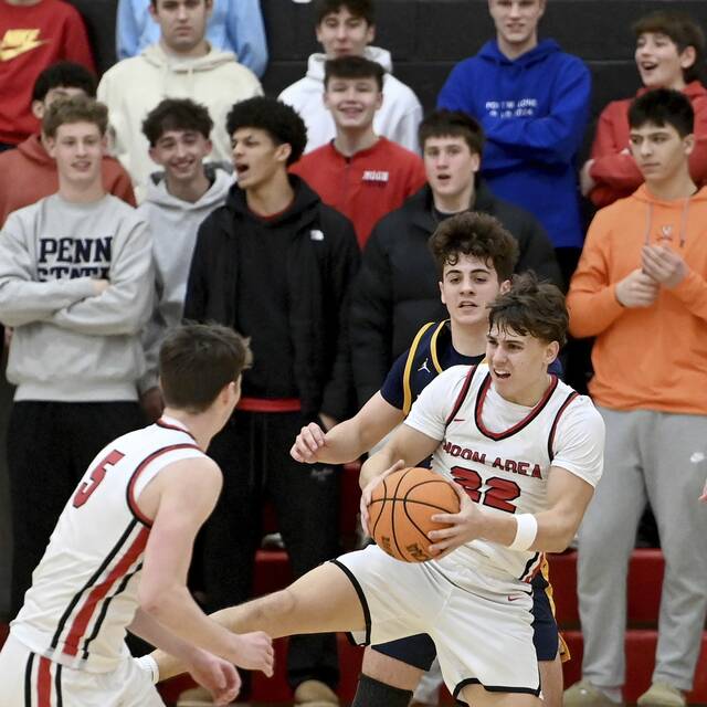 9251820_web1_ptr-MoonMarsBbb04-013126