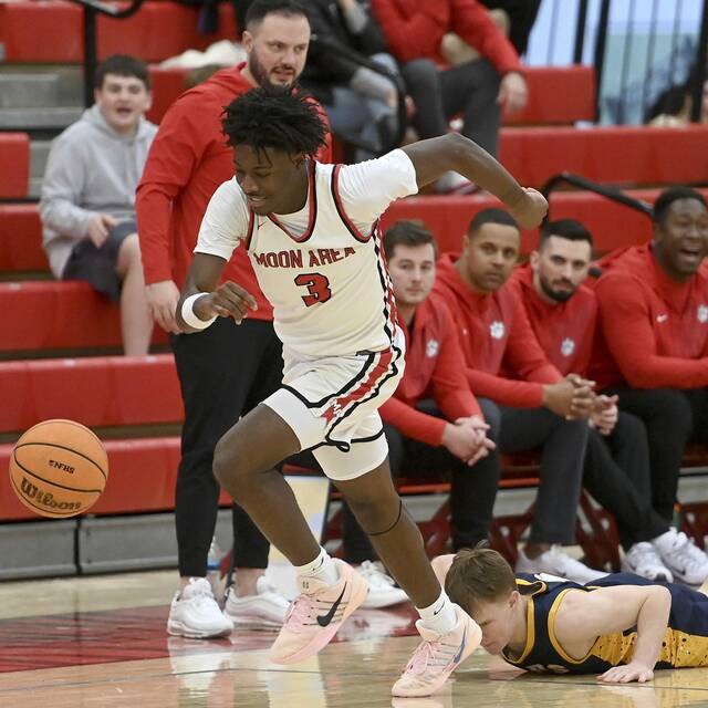 9251820_web1_ptr-MoonMarsBbb10-013126