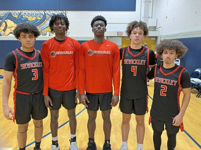 9239595_web1_sew-SAboys2-020526