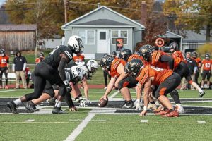 The Kiski School defense (left) lines up against Linsley School during the 2025 season. (Kiski School athletics)