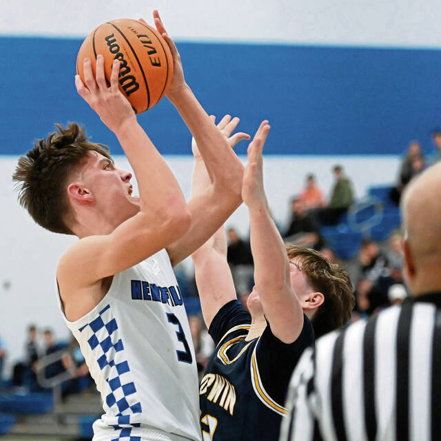 9270879_web1_gtr-HempNorwin06-020726