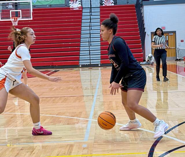 9310922_web1_gtr-GCCBFgirls5-022226