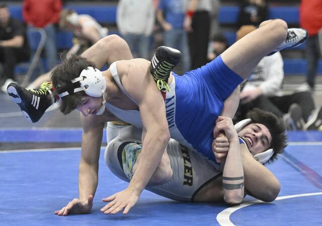 9311350_web1_ptr-WPIALWrestling09-022226