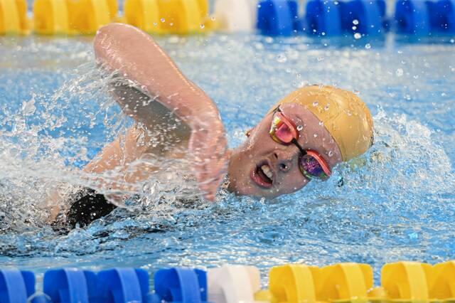 9337902_web1_ptr-WPIAL2Aswim15-022726