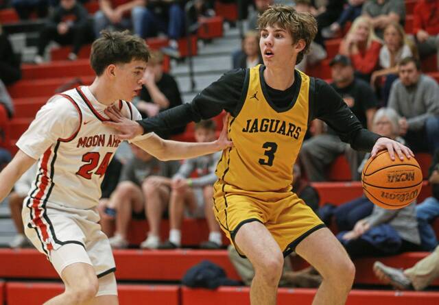 9373855_web1_ptr-MoonTJ5-031126