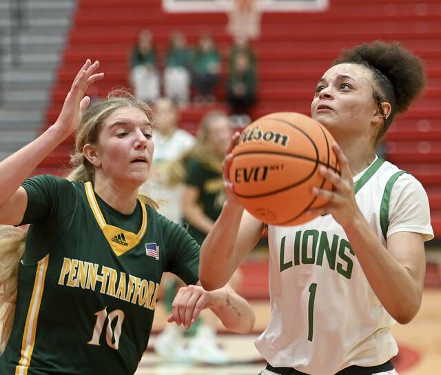 South Fayette’s Lailah Wright scores past Penn-Trafford’s Olivia Weishaar during their PIAA Class 5A state playoff game on Wednesday, Mar. 11, 2026, at Peters. (Christopher Horner | TribLive)