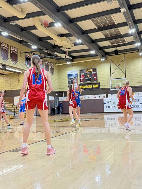 9430952_web1_gtr-Cager09-032926