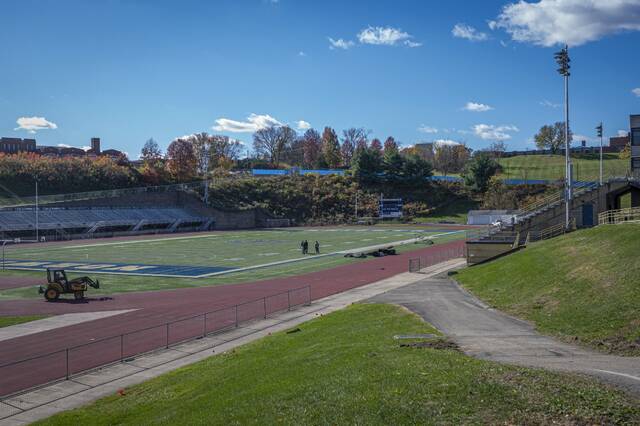 9502328_web1_gtr-NorwinStadiumRights3