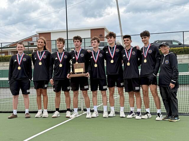 Quaker Valley celebrates winning the WPIAL Class 2A team tennis championship Tuesday, May 5, 2026 at Washington & Jefferson. (Antonio Rossetti | For TribLive)