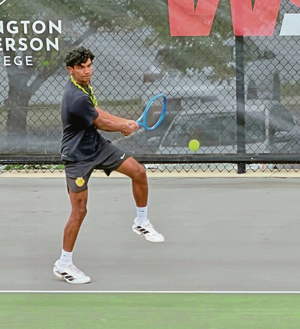 9570315_web1_ptr-NAtennis5-050626